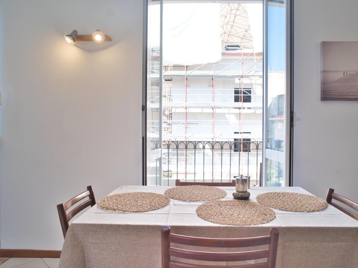 Medusa Apartment - Bilocale Centro Finale Ligure Exterior photo